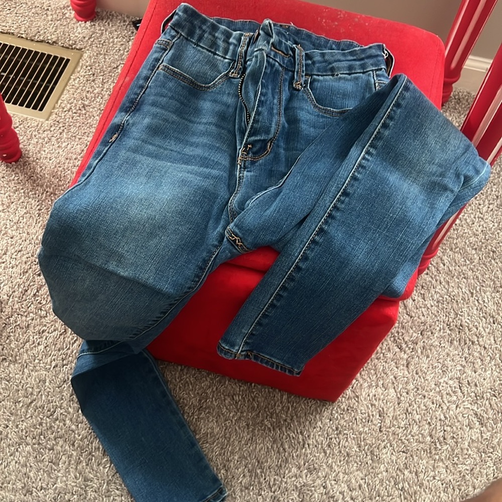Blue jeans - Picture 3 of 3